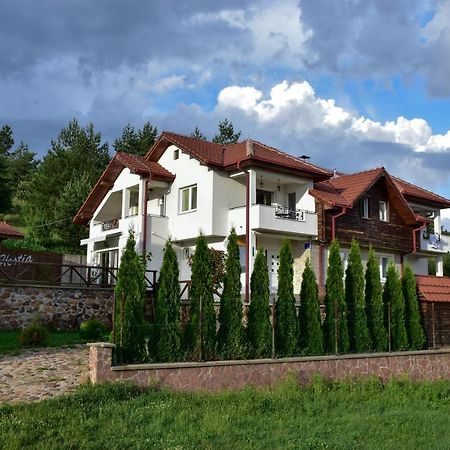 Hestia Apartments Berovo Bagian luar foto