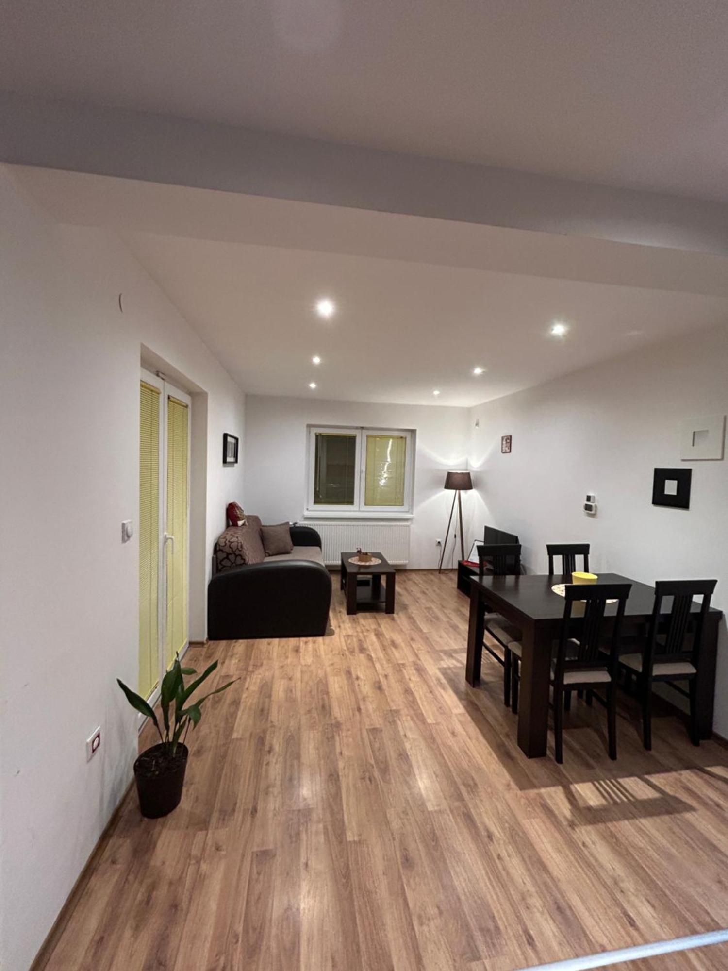 Hestia Apartments Berovo Bagian luar foto